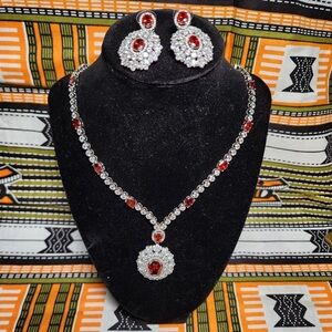 Necklace 25